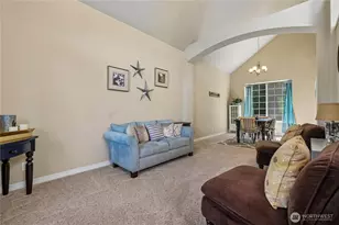 27661 McIntosh Loop NE, Kingston, WA 98346 - Photo 2