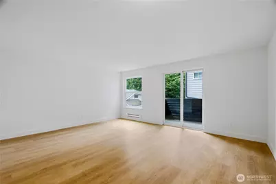 10732 Stone Avenue N #1-6, Seattle, WA 98133 - Photo 4