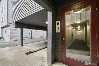 10732 Stone Avenue N #1-6, Seattle, WA 98133 - Photo 2