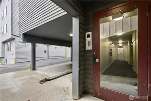 10732 Stone Ave N, Seattle, WA 98133 - Photo 2