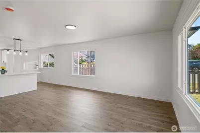 1231 4th Street, Bremerton, WA 98337 - Photo 6