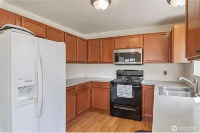 7838 Celtic Loop NW, Silverdale, WA 98383 - Photo 14