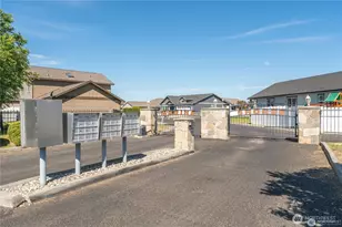1300 W Marina Dr, Moses Lake, WA 98837 - Photo 2