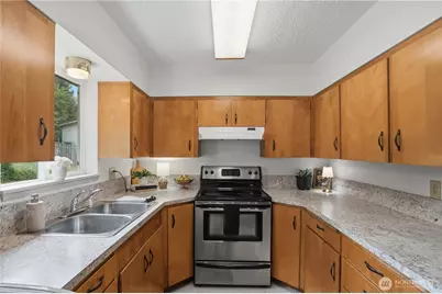 360 Tremont Street W, Port Orchard, WA 98366 - Photo 10