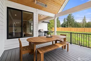 17905 28th St E, Lake Tapps, WA 98391 - Photo 12