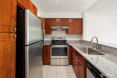 14629 NE 35th Street, Bellevue, WA 98007 - Photo 8