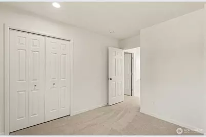 23405 SE 27th Court, Sammamish, WA 98075 - Photo 24