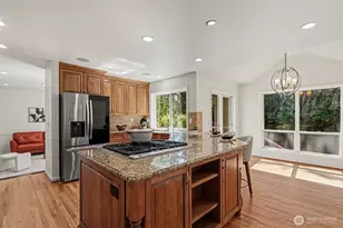 23405 SE 27th Ct, Sammamish, WA 98075 - Photo 10