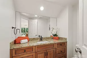 23405 SE 27th Ct, Sammamish, WA 98075 - Photo 32