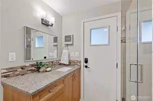 270 Shallow Shore Rd, Bellingham, WA 98229 - Photo 12
