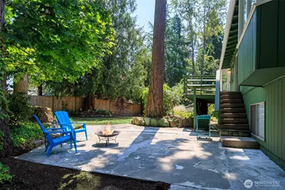 12822 NE 68th Street, Kirkland, WA 98033 - Photo 16