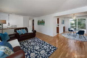 12822 NE 68th St, Kirkland, WA 98033 - Photo 10