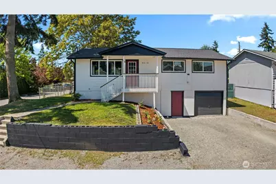 8418 S Thompson Avenue, Tacoma, WA 98444 - Photo 2