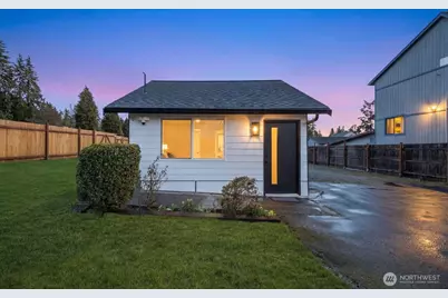 1747 NE 147th St #1, Shoreline, WA 98155 - Photo 1