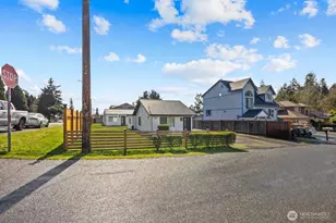1747 NE 147th St, Shoreline, WA 98155 - Photo 24