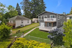 2126 E Grand Ave, Everett, WA 98201 - Photo 1