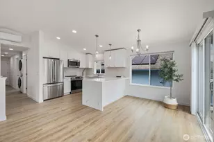 2126 E Grand Ave, Everett, WA 98201 - Photo 2
