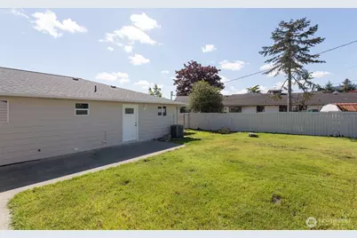 319 N Dunlap Street, Sequim, WA 98382 - Photo 8