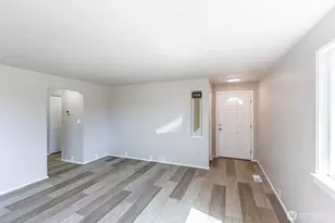 319 N Dunlap St, Sequim, WA 98382 - Photo 16