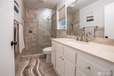 15633 44th Avenue W #B-1, Lynnwood, WA 98087 - Photo 24