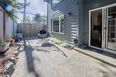 15633 44th Avenue W #B-1, Lynnwood, WA 98087 - Photo 30