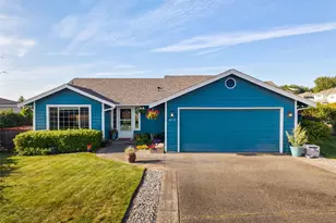 650 Medallion Pl E, Port Orchard, WA 98366 - Photo 4