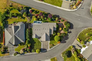 650 Medallion Pl E, Port Orchard, WA 98366 - Photo 8