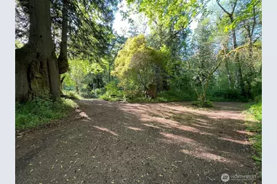 15901 108th Street E, Puyallup, WA 98374 - Photo 22