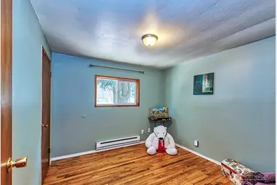 22910 Edmonds Way, Edmonds, WA 98020 - Photo 12