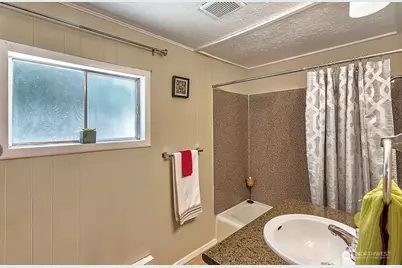22910 Edmonds Way, Edmonds, WA 98020 - Photo 8