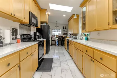 8216 19th Avenue E #10, Tacoma, WA 98404 - Photo 12