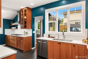 4620 15th Ave S, Seattle, WA 98108 - Photo 2