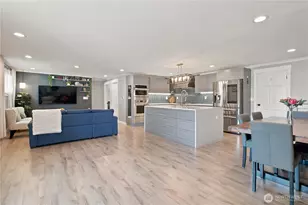 3519 NE 8th St, Renton, WA 98056 - Photo 10