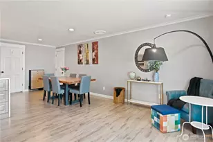 3519 NE 8th St, Renton, WA 98056 - Photo 8