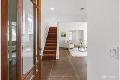 1731 NW 97th Street, Seattle, WA 98117 - Photo 2