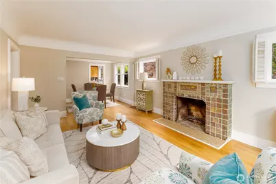 6848 31st Avenue NE, Seattle, WA 98115 - Photo 2
