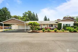 1809 5th St SW, Puyallup, WA 98371 - Photo 2