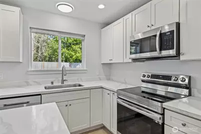 1299 Russell Drive, Coupeville, WA 98239 - Photo 8