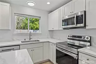 1299 Russell Dr, Coupeville, WA 98239 - Photo 8