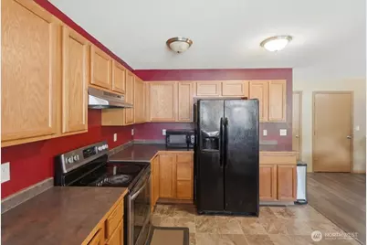 5035 Bowwood Circle NE, Bremerton, WA 98311 - Photo 4