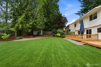 18009 NE 103rd Ct, Redmond, WA 98052 - Photo 32
