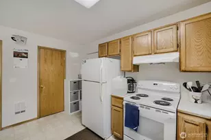 6101 McDougal Ave, Everett, WA 98203 - Photo 12