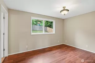 511 W 3rd St, La Center, WA 98629 - Photo 26