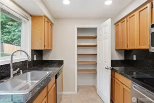 511 W 3rd St, La Center, WA 98629 - Photo 16