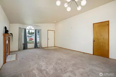5034 39th Street NE, Tacoma, WA 98422 - Photo 8