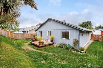 5034 39th Street NE, Tacoma, WA 98422 - Photo 4