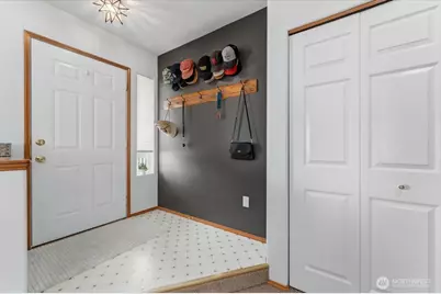 1002 Vassar Avenue, Wenatchee, WA 98801 - Photo 4