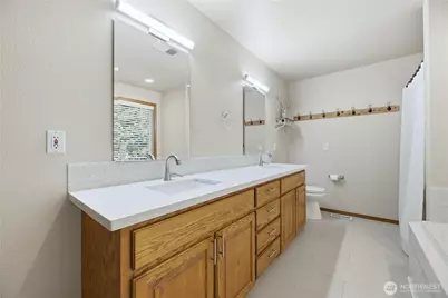 217 197th Avenue Ct E, Bonney Lake, WA 98391 - Photo 20