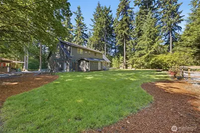 217 197th Avenue Ct E, Bonney Lake, WA 98391 - Photo 34