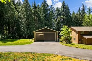 23707 NE 63rd Pl, Redmond, WA 98053 - Photo 32